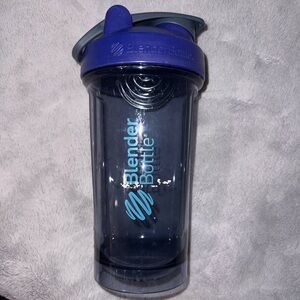 BlenderBottle Blue Shaker Cup